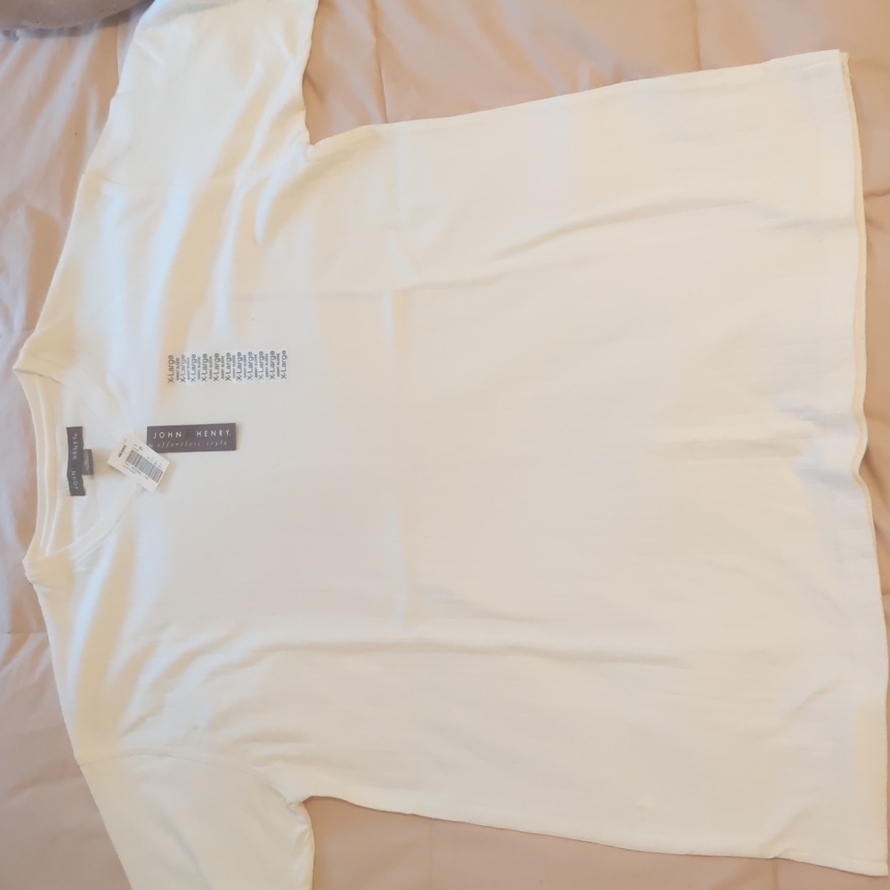 John Henry polo  V neck Size: XL